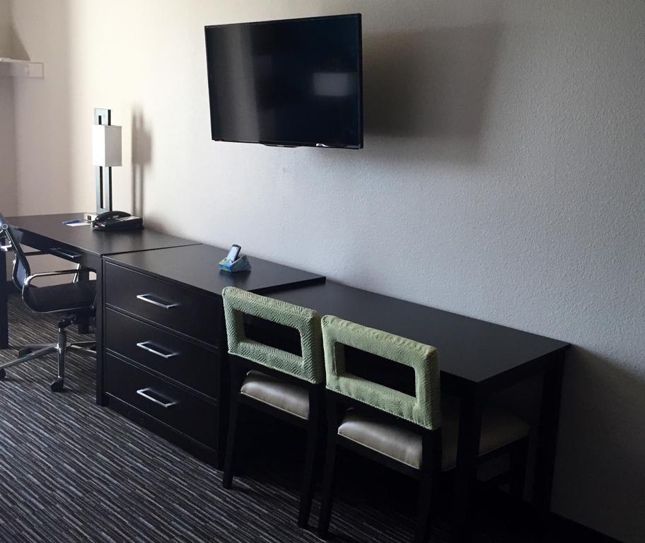 Residency Suites 科图拉 客房 照片